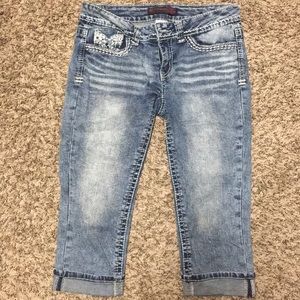 Whitewashed Capri Pants